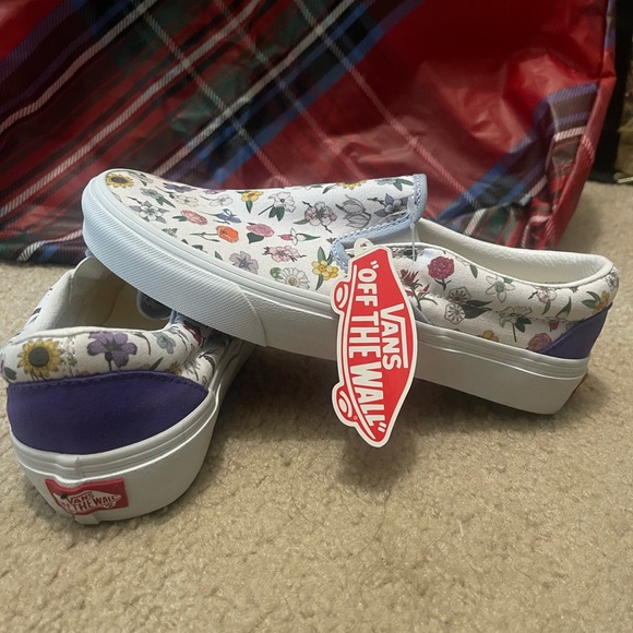 Ladies NEW VAN SNEAKERS/W BOX Bag 120 - Picture 4 of 6